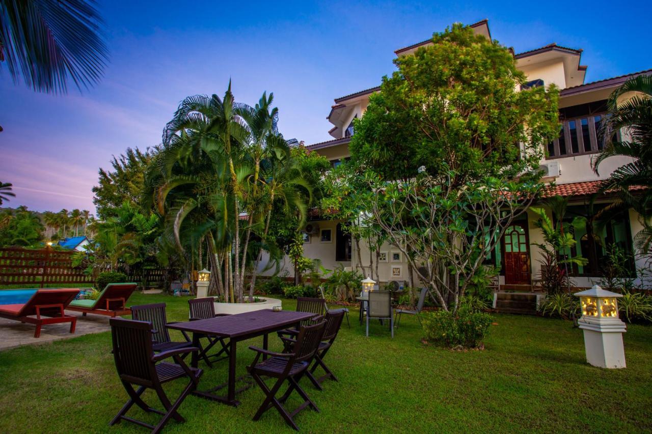 Brodie Rawai Resort Nai Harn Dış mekan fotoğraf